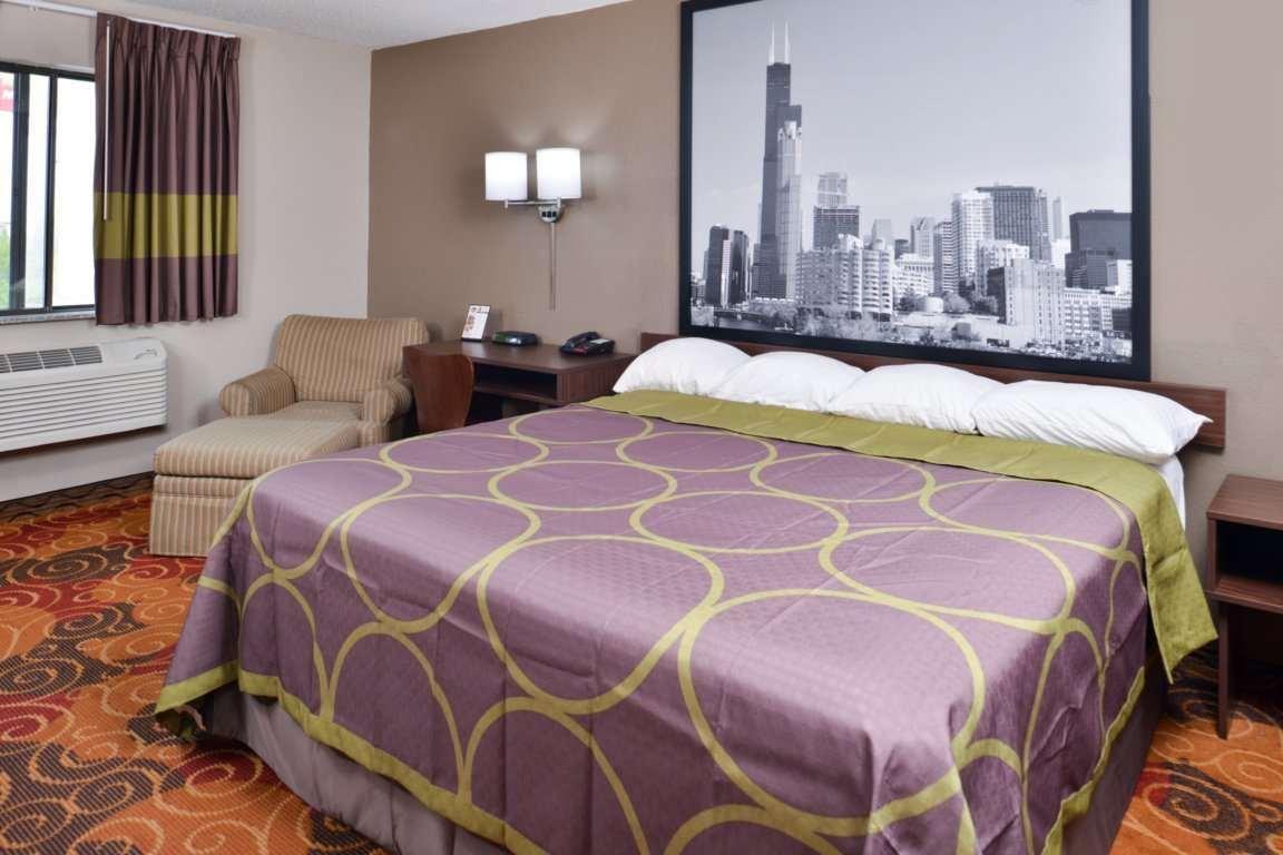 Super 8 By Wyndham Romeoville Bolingbrook Luaran gambar