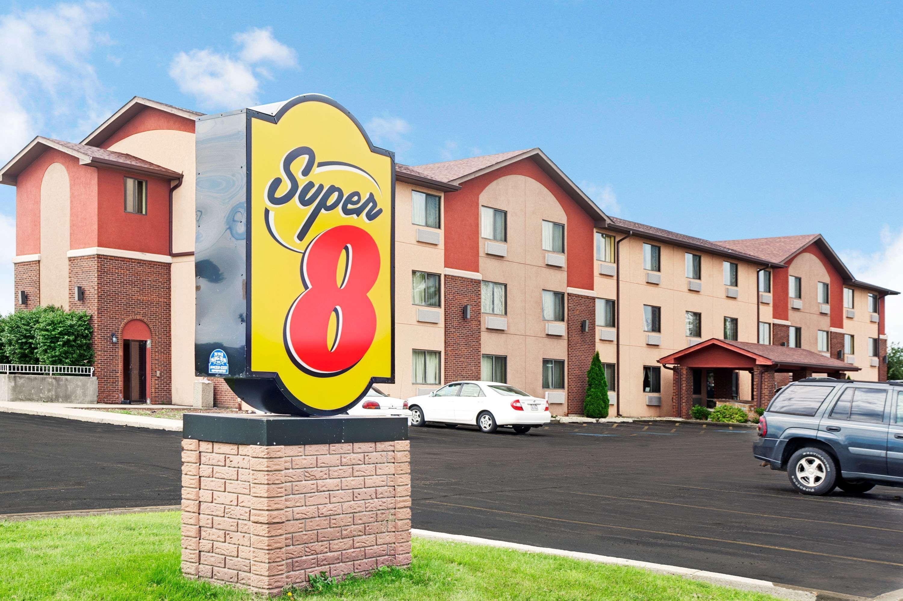 Super 8 By Wyndham Romeoville Bolingbrook Luaran gambar