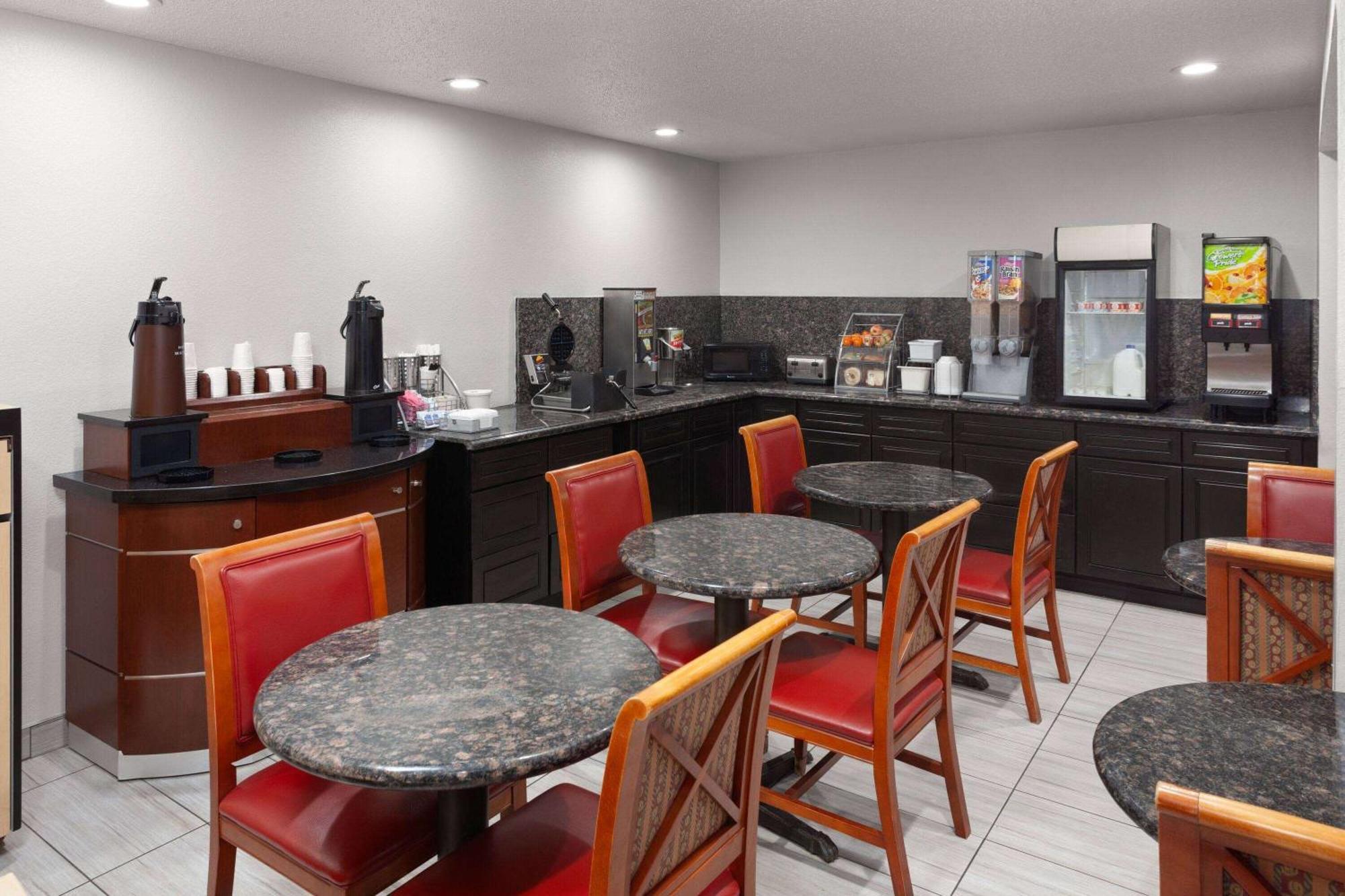 Super 8 By Wyndham Romeoville Bolingbrook Luaran gambar