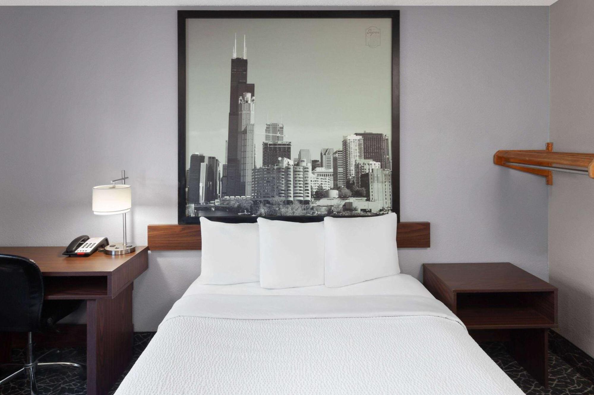Super 8 By Wyndham Romeoville Bolingbrook Luaran gambar
