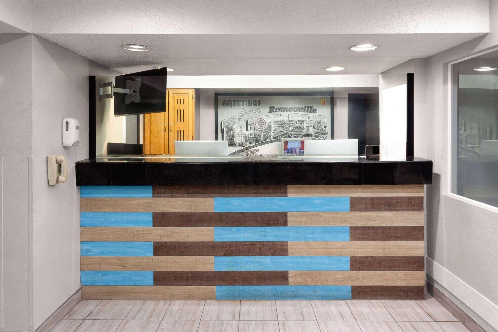 Super 8 By Wyndham Romeoville Bolingbrook Luaran gambar