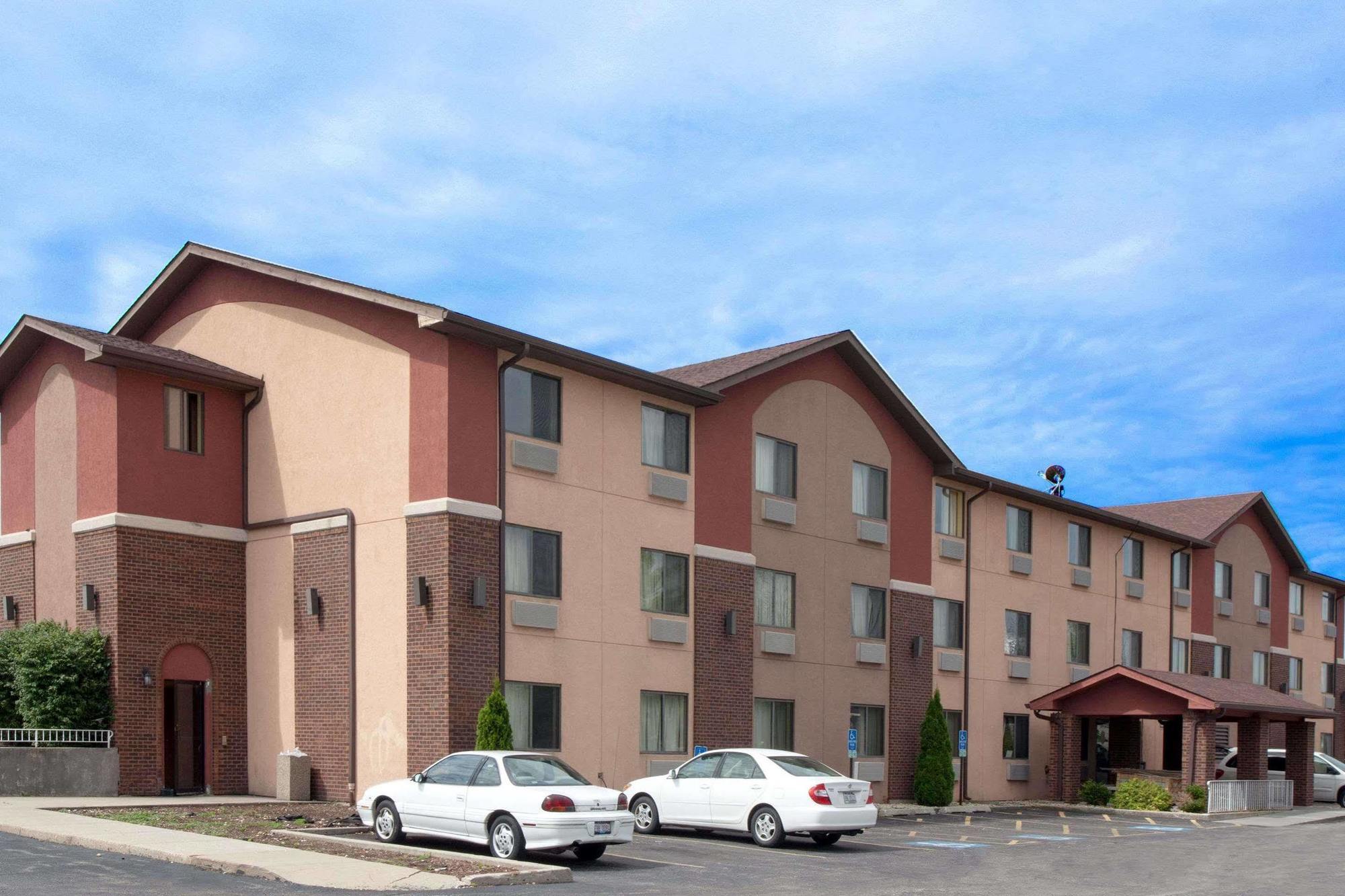 Super 8 By Wyndham Romeoville Bolingbrook Luaran gambar